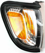 Load image into Gallery viewer, Front Grille Assembly Kit 7pcs For 2001-2004 Toyota Tacoma with Headlight Filler